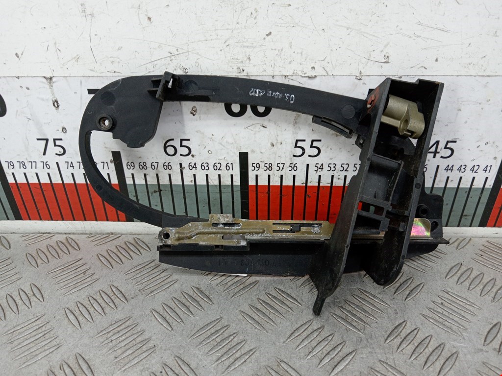 Кронштейн ручки BMW 7er 7 серия E65/E66 2001-2008