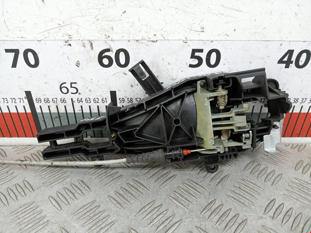 Кронштейн ручки BMW 3er E90/E91 2005-2012