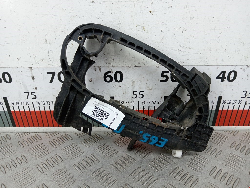 Кронштейн ручки BMW 7er 7 серия E65/E66 2001-2008