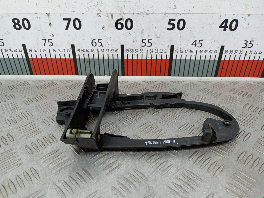 Кронштейн ручки BMW 7er 7 серия E65/E66 2001-2008