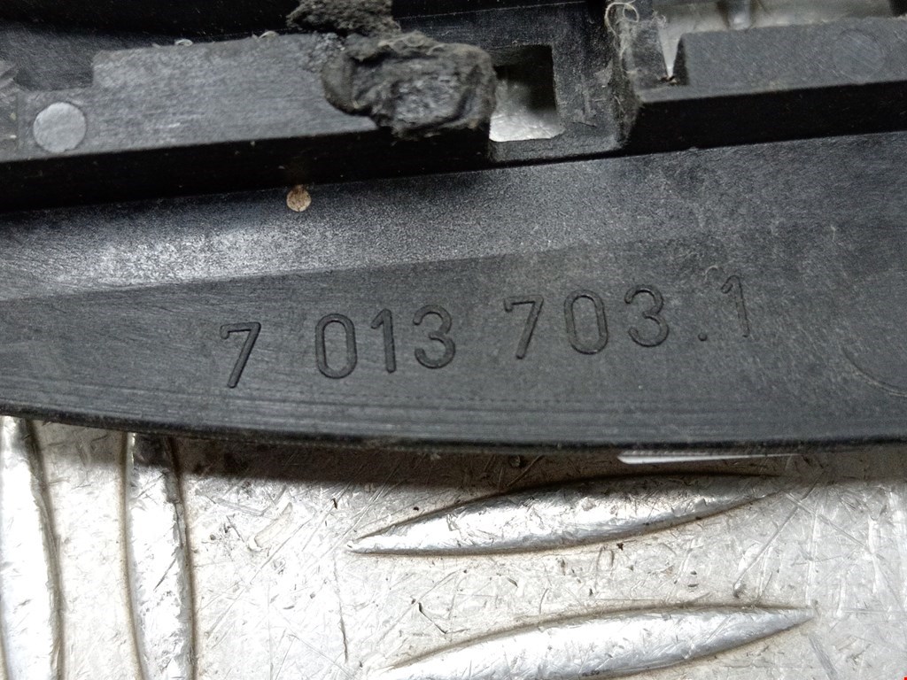 Кронштейн ручки BMW 7er 7 серия E65/E66 2001-2008