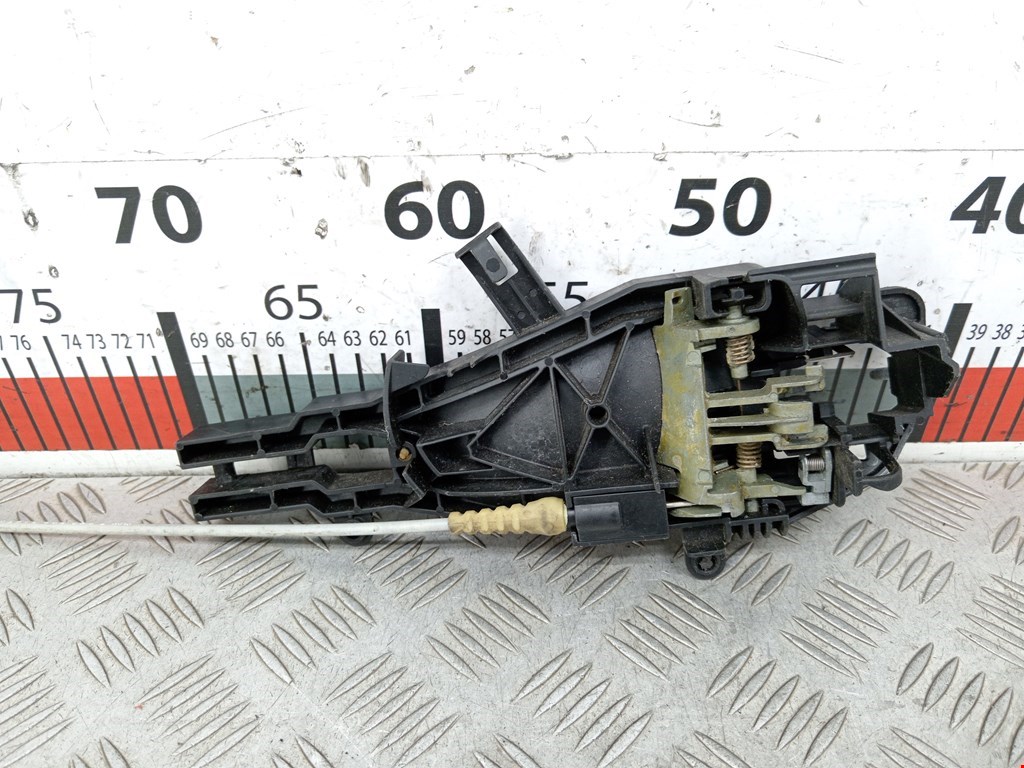 Кронштейн ручки BMW 3er E90/E91 2005-2012