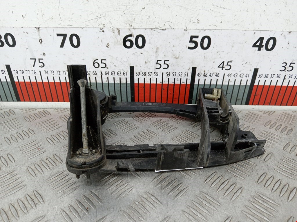 Кронштейн ручки BMW 7er 7 серия E65/E66 2001-2008