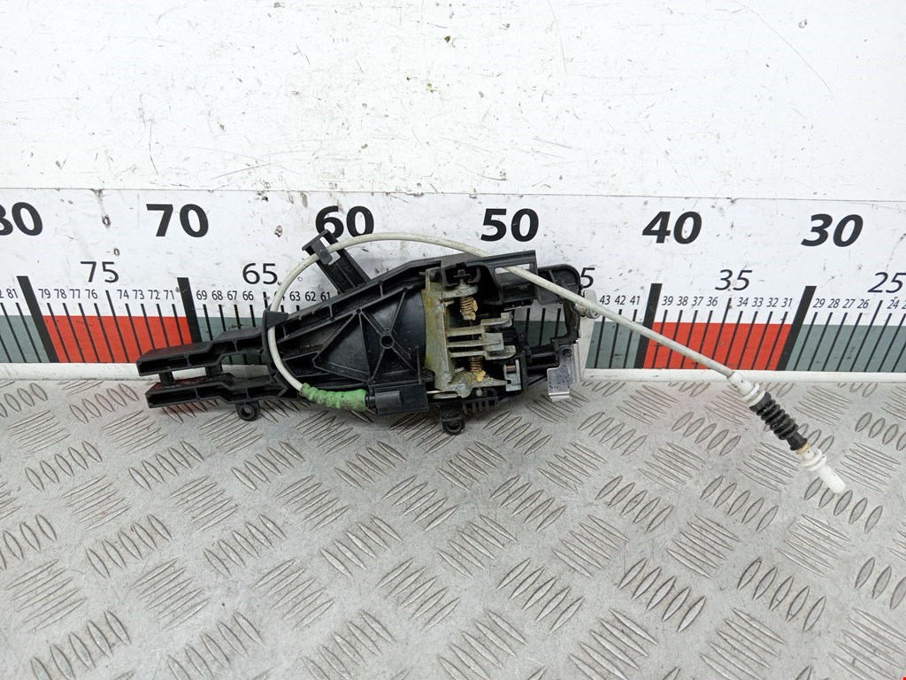 Кронштейн ручки BMW 3er E90/E91 2005-2012