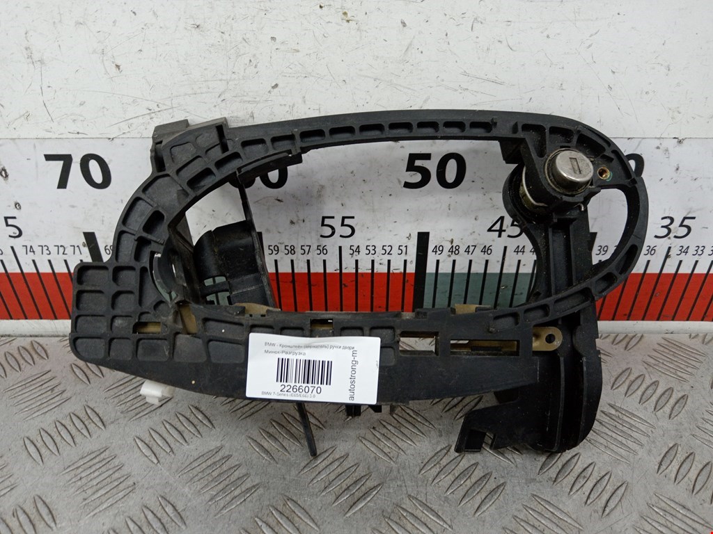 Кронштейн ручки BMW 7er 7 серия E65/E66 2001-2008
