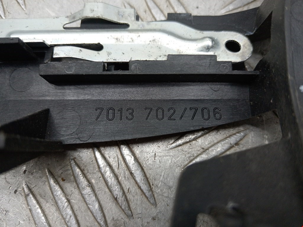 Кронштейн ручки BMW 7er 7 серия E65/E66 2001-2008