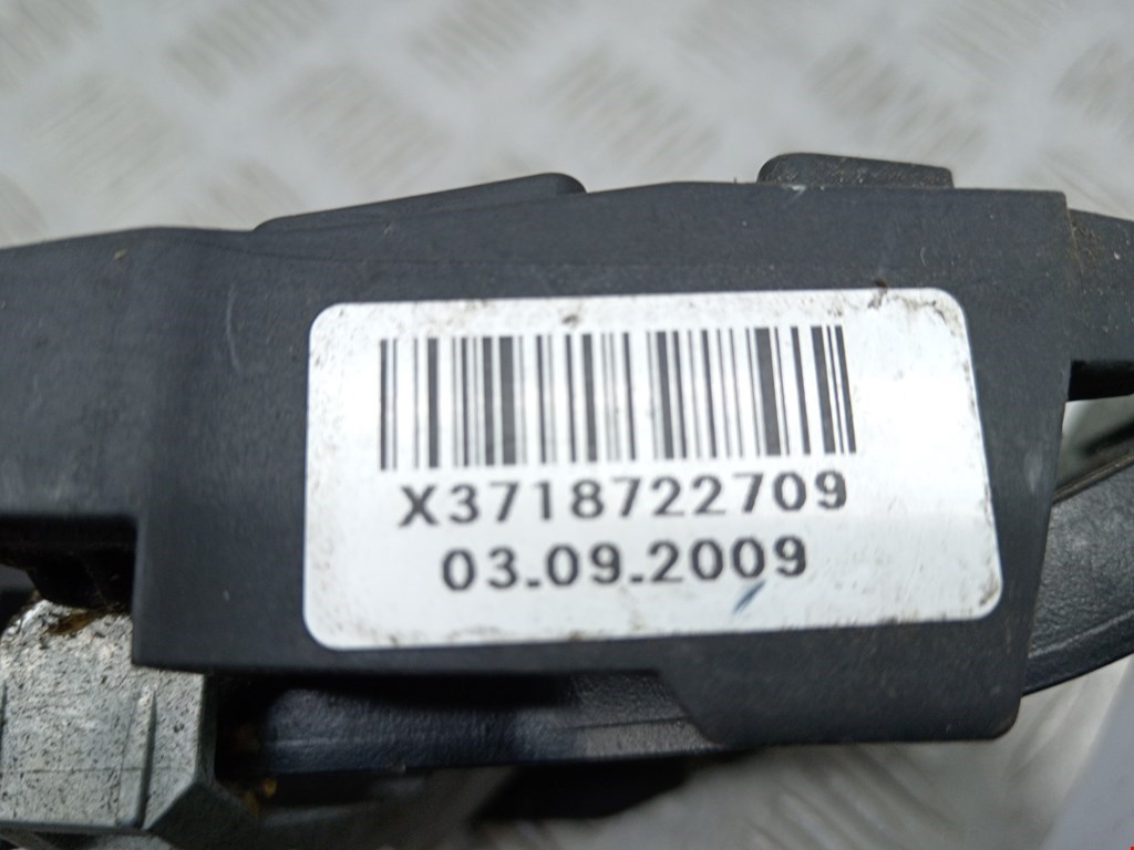 Кронштейн ручки BMW 7er 7 серия F01/F02/F04 2008-2015