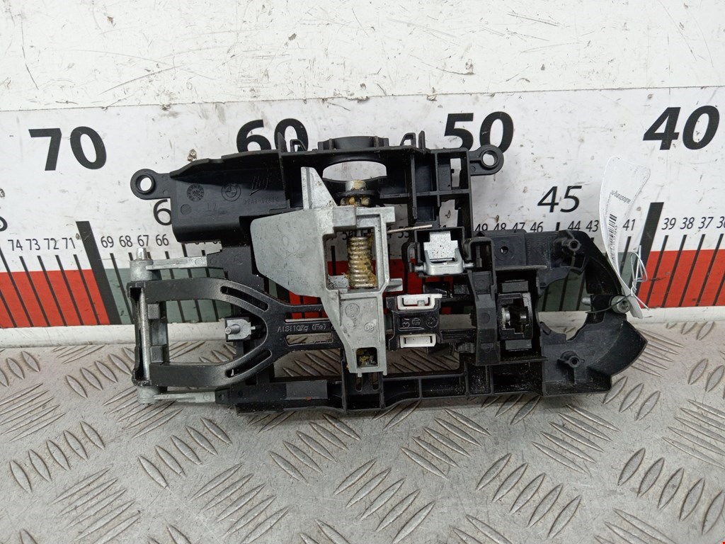 Кронштейн ручки BMW 7er 7 серия F01/F02/F04 2008-2015