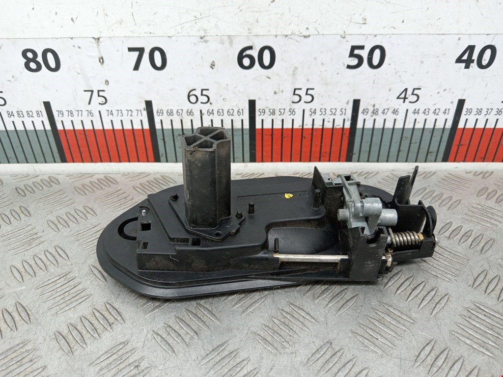 Кронштейн ручки BMW 5er 5 серия E60/E61 2003-2010