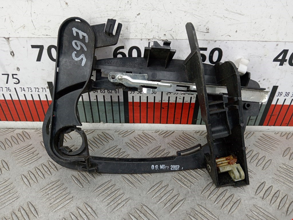 Кронштейн ручки BMW 7er 7 серия E65/E66 2001-2008