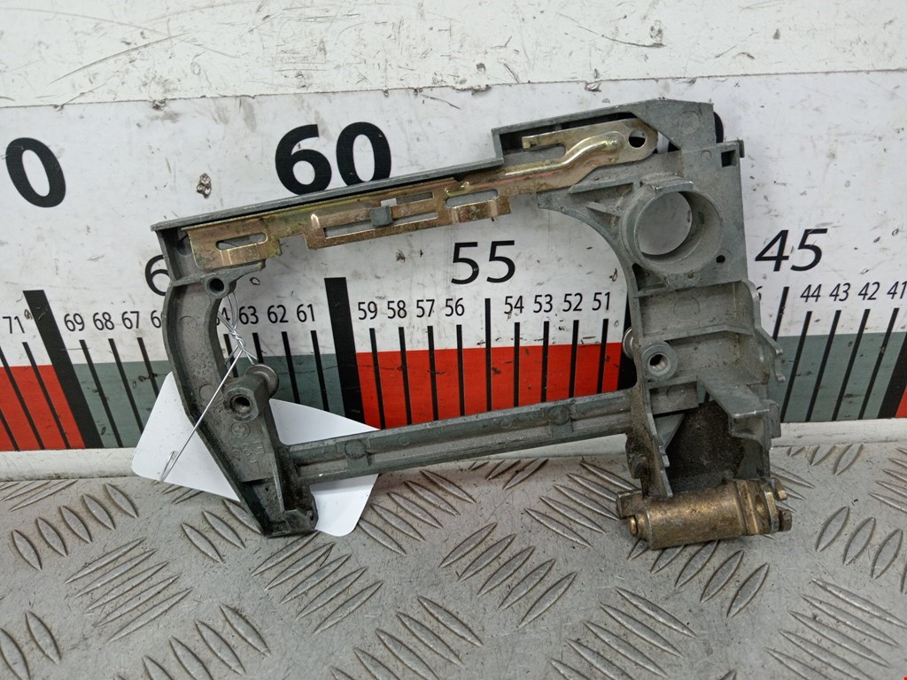 Кронштейн ручки BMW 5er 5 серия E39 1995-2004