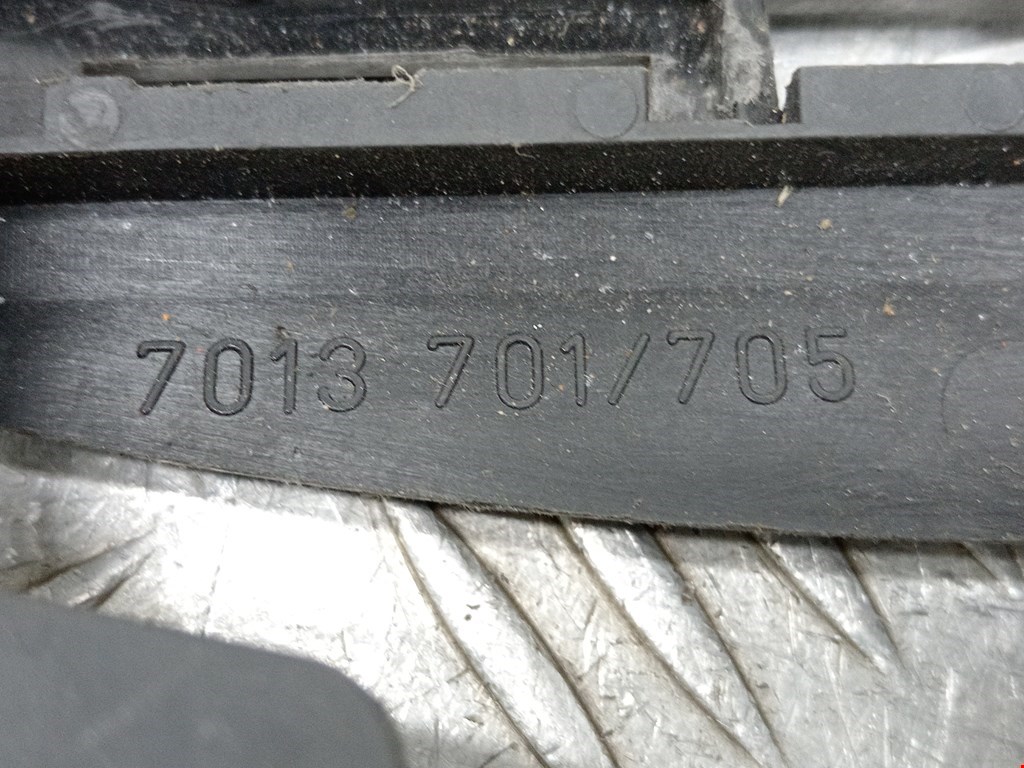 Кронштейн ручки BMW 7er 7 серия E65/E66 2001-2008