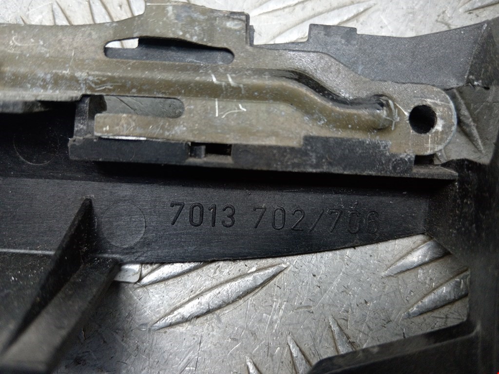 Кронштейн ручки BMW 7er 7 серия E65/E66 2001-2008