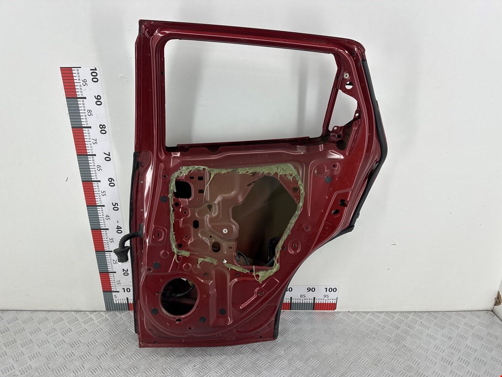 Дверь задняя правая NISSAN Juke 2010-2019