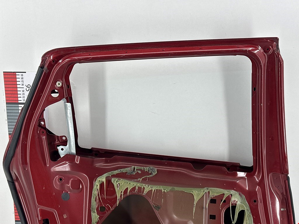 Дверь задняя левая NISSAN Juke 2010-2019