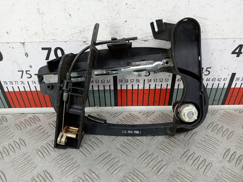 Кронштейн ручки BMW 7er 7 серия E65/E66 2001-2008