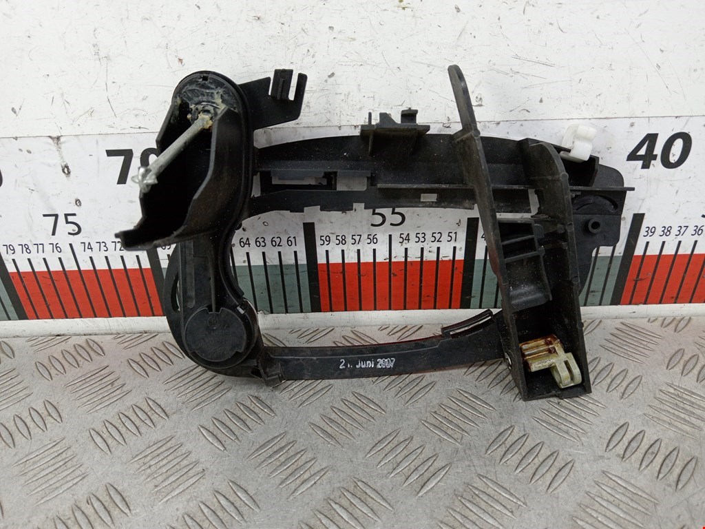 Кронштейн ручки BMW 7er 7 серия E65/E66 2001-2008