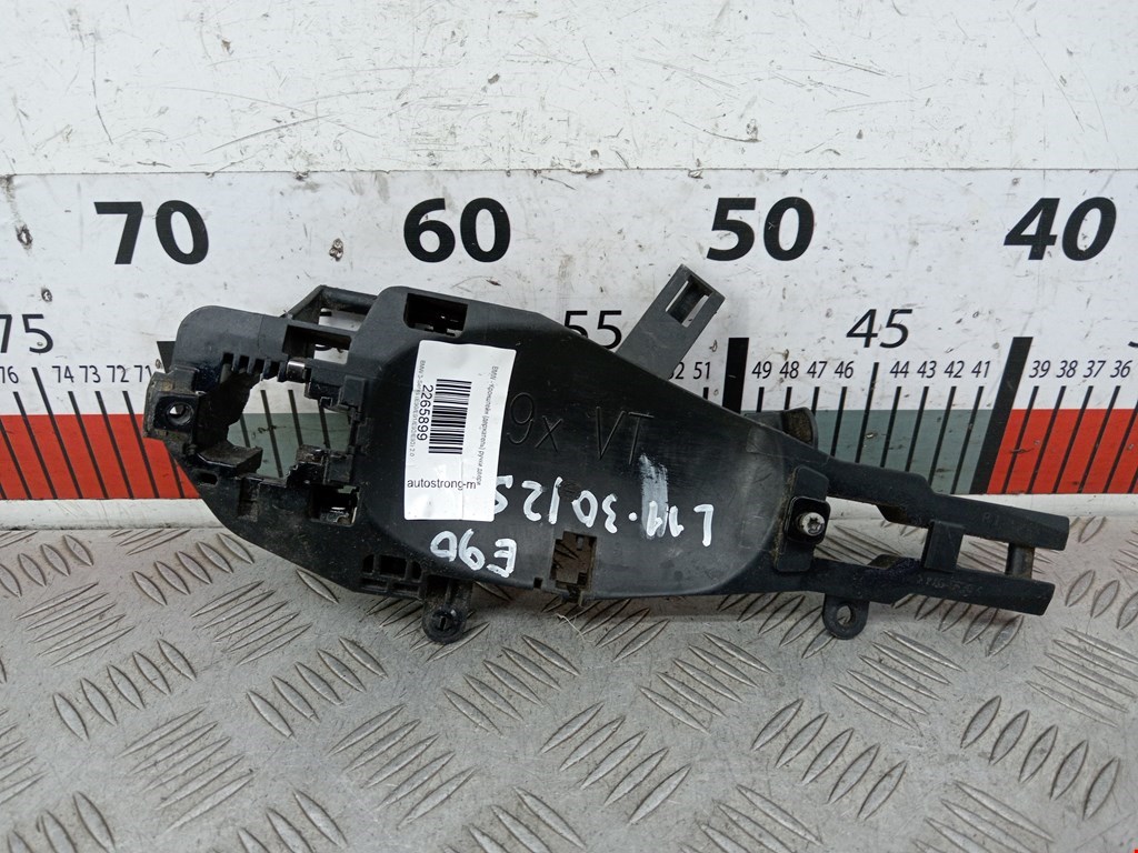 Кронштейн ручки BMW 3er E90/E91 2005-2012