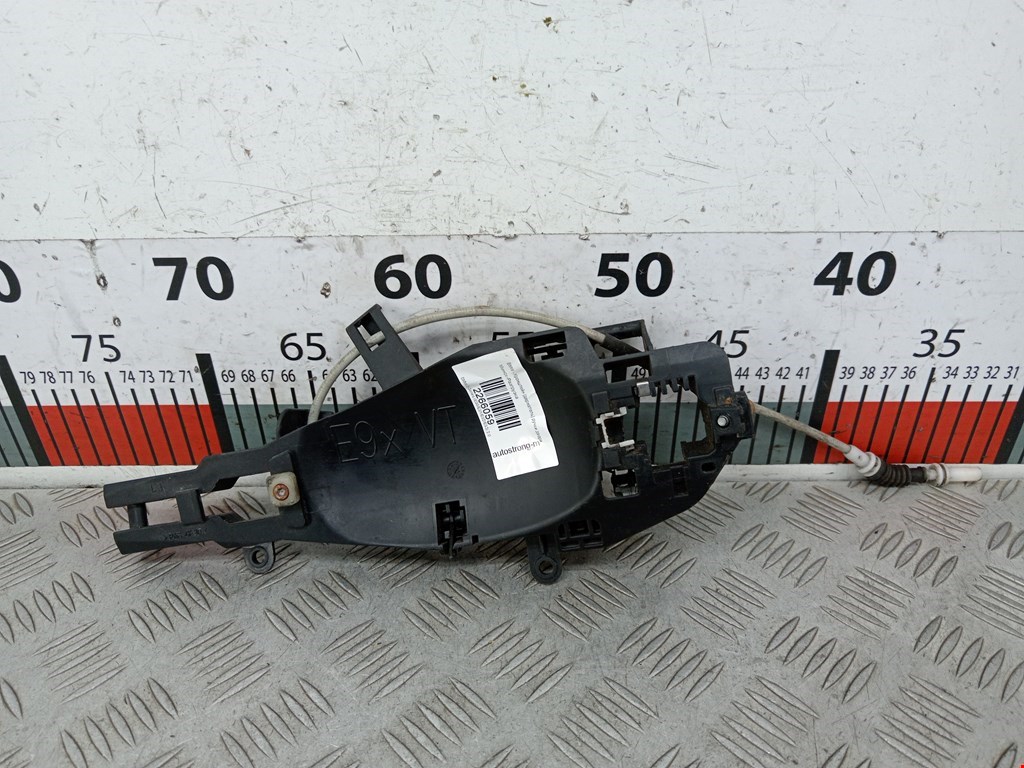 Кронштейн ручки BMW 3er E90/E91 2005-2012