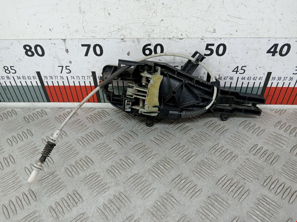 Кронштейн ручки BMW 3er E90/E91 2005-2012