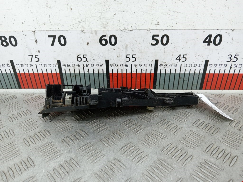 Кронштейн ручки BMW 3er E90/E91 2005-2012