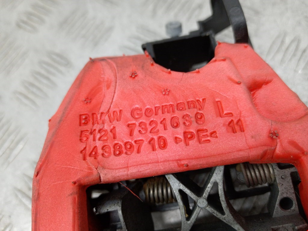 Кронштейн ручки BMW 3er F30/F31/F80 2011-2019