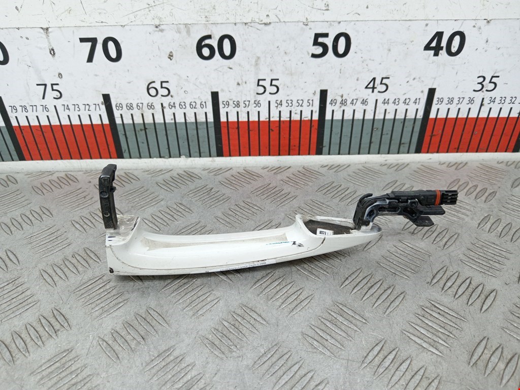 Ручка двери передней наружная левая BMW 3er E90/E91 2005-2012