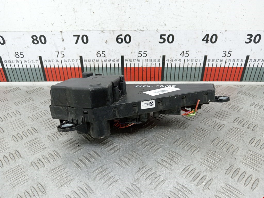 Датчик уровня в бачок омывателя BMW 5er 5 серия E60/E61 2003-2010