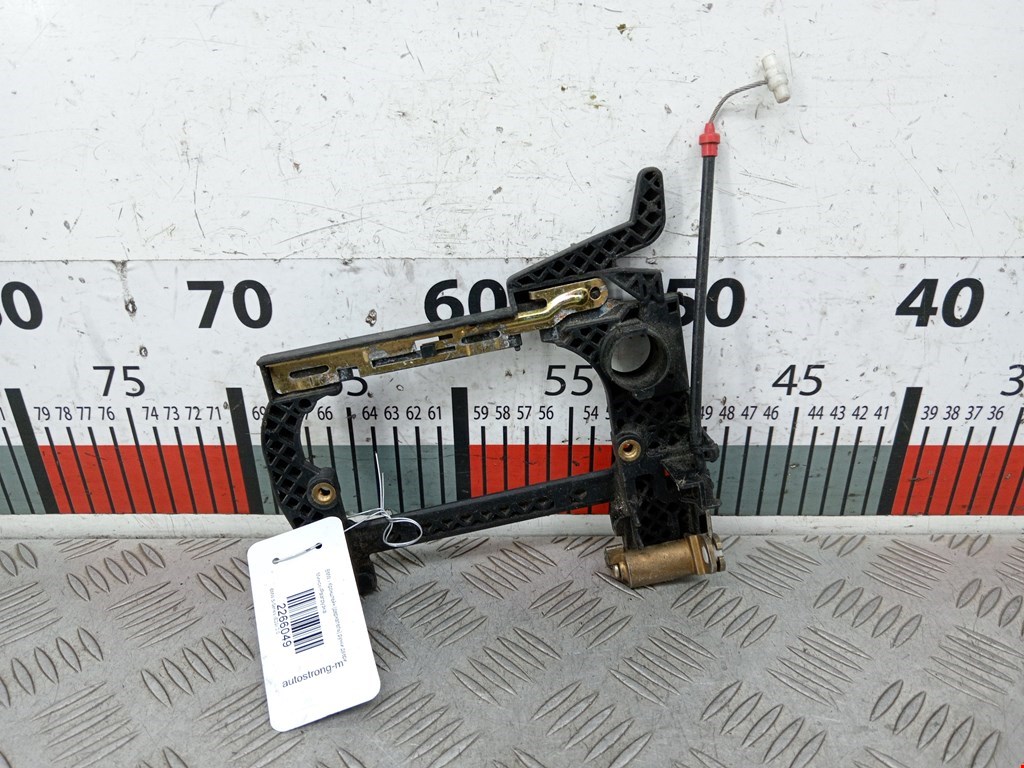 Кронштейн ручки BMW 5er 5 серия E39 1995-2004