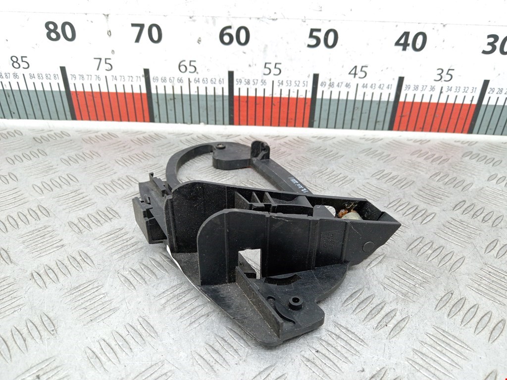 Кронштейн ручки BMW 7er 7 серия E65/E66 2001-2008