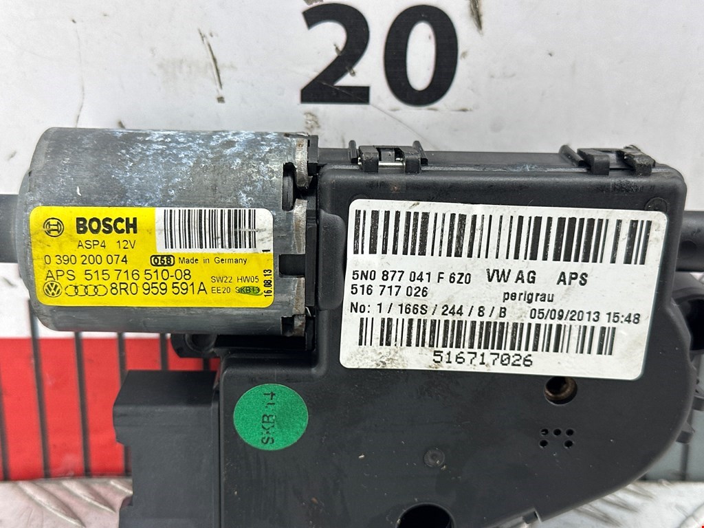 Моторчик люка (мотор двигатель электролюка) VOLKSWAGEN Tiguan 2007-2018