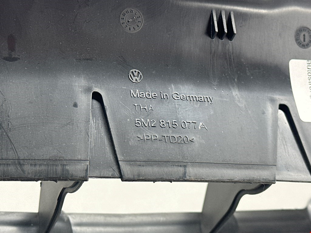 Водосток VOLKSWAGEN Tiguan 2007-2018