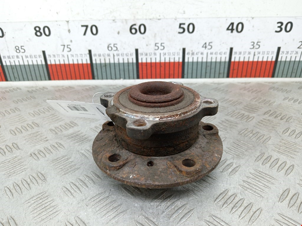 Ступица передняя левая/правая BMW 7er 7 серия E65/E66 2001-2008