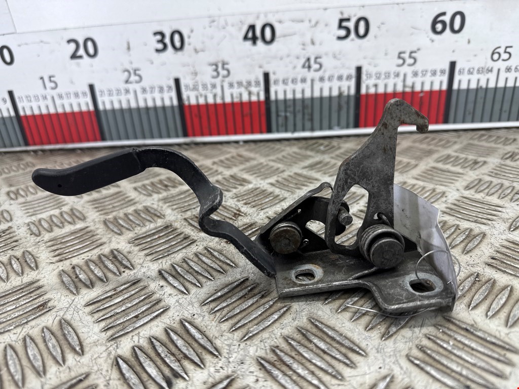 Ручка открывания капота BMW 3er E46 1998-2006