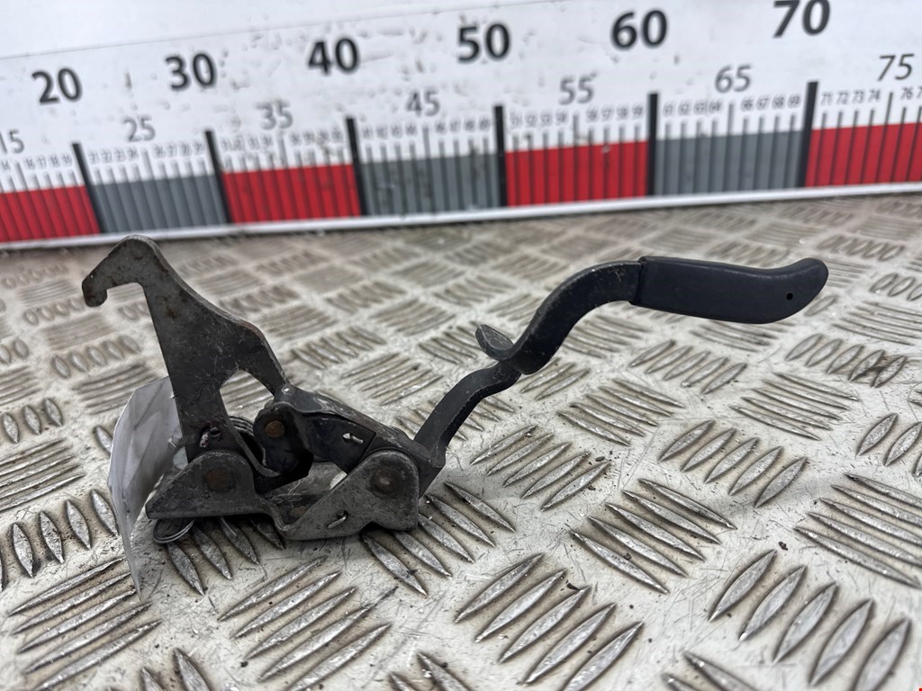 Ручка открывания капота BMW 3er E46 1998-2006