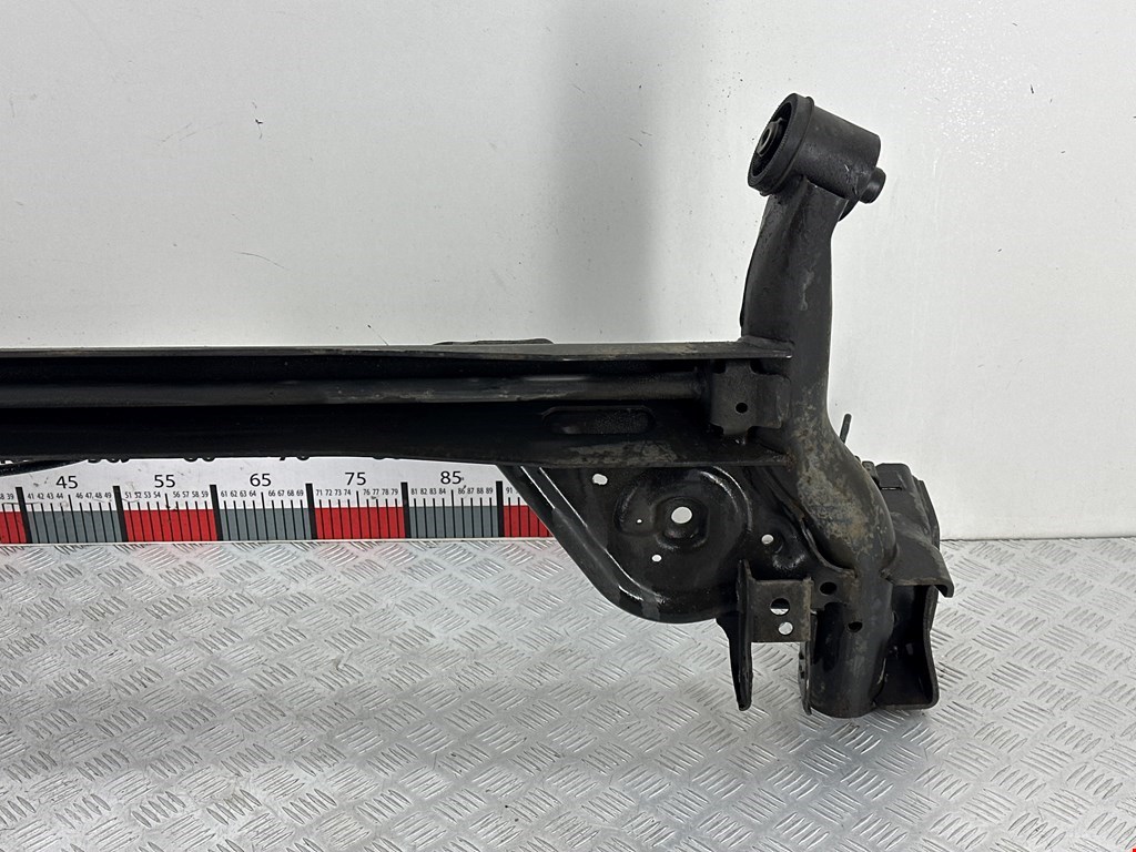 Балка задняя NISSAN Juke 2010-2019