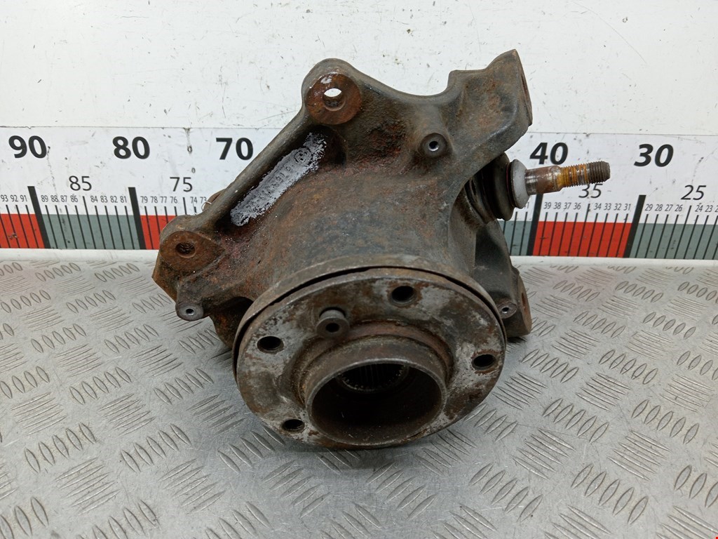 Ступица передняя левая BMW 5er 5 серия E60/E61 2003-2010