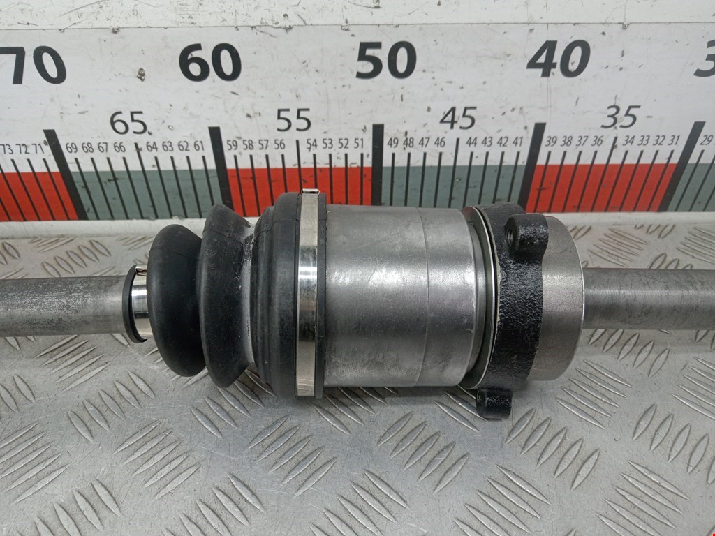 Полуось (привод, приводной вал) передняя правая NISSAN Primera P11 1996-2002