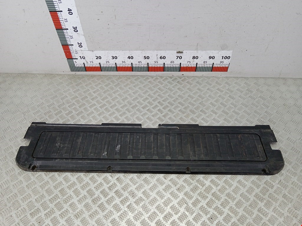 Обшивка крышки багажника BMW X5 E53 1999-2006