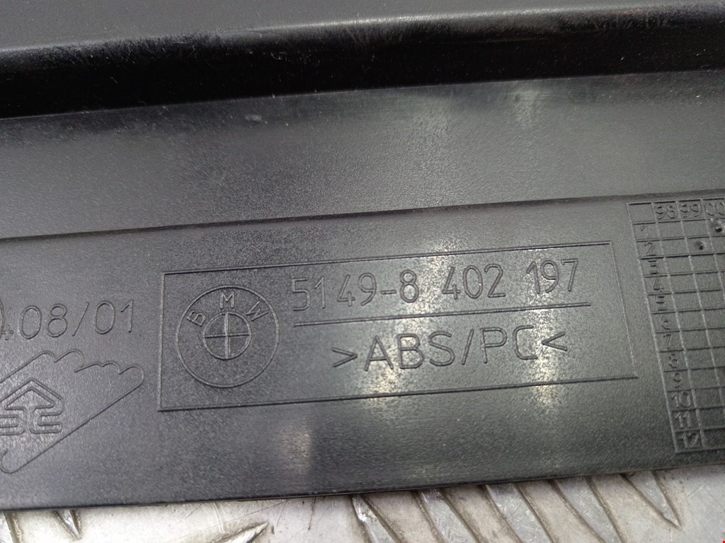 Обшивка крышки багажника BMW X5 E53 1999-2006