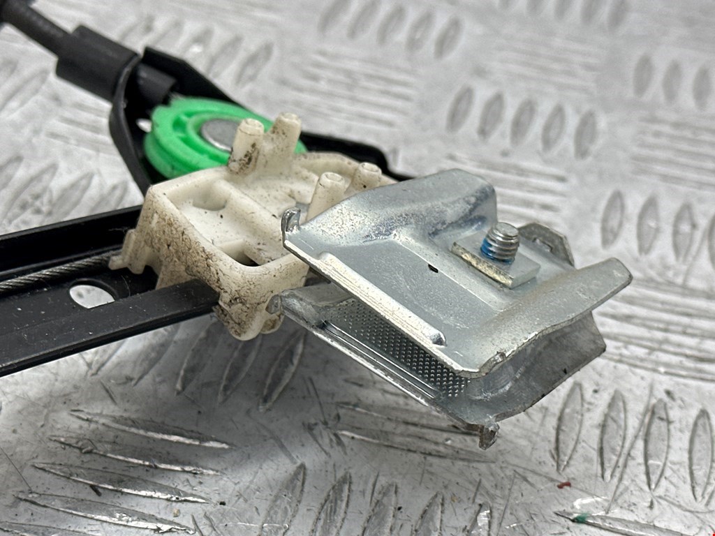 Стеклоподъемник задний левый SEAT Alhambra 1996-2010