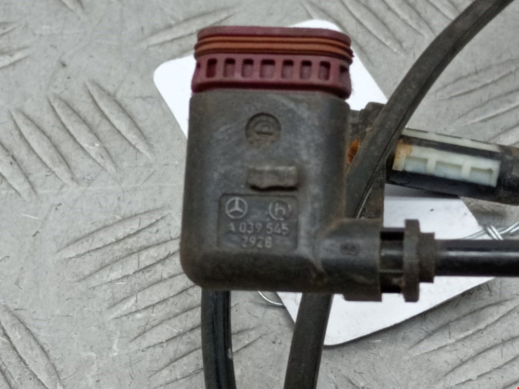 Датчик ABS задний левый MERCEDES-BENZ E-Class W211, S211 2002-2009