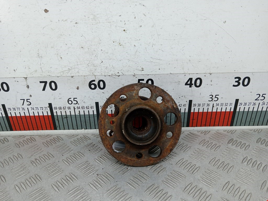 Ступица задняя левая/правая MERCEDES-BENZ CLS-Class C219 2004-2010