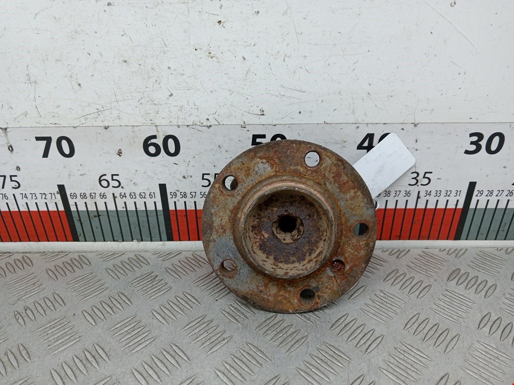 Ступица передняя левая/правая BMW 7er 7 серия E65/E66 2001-2008