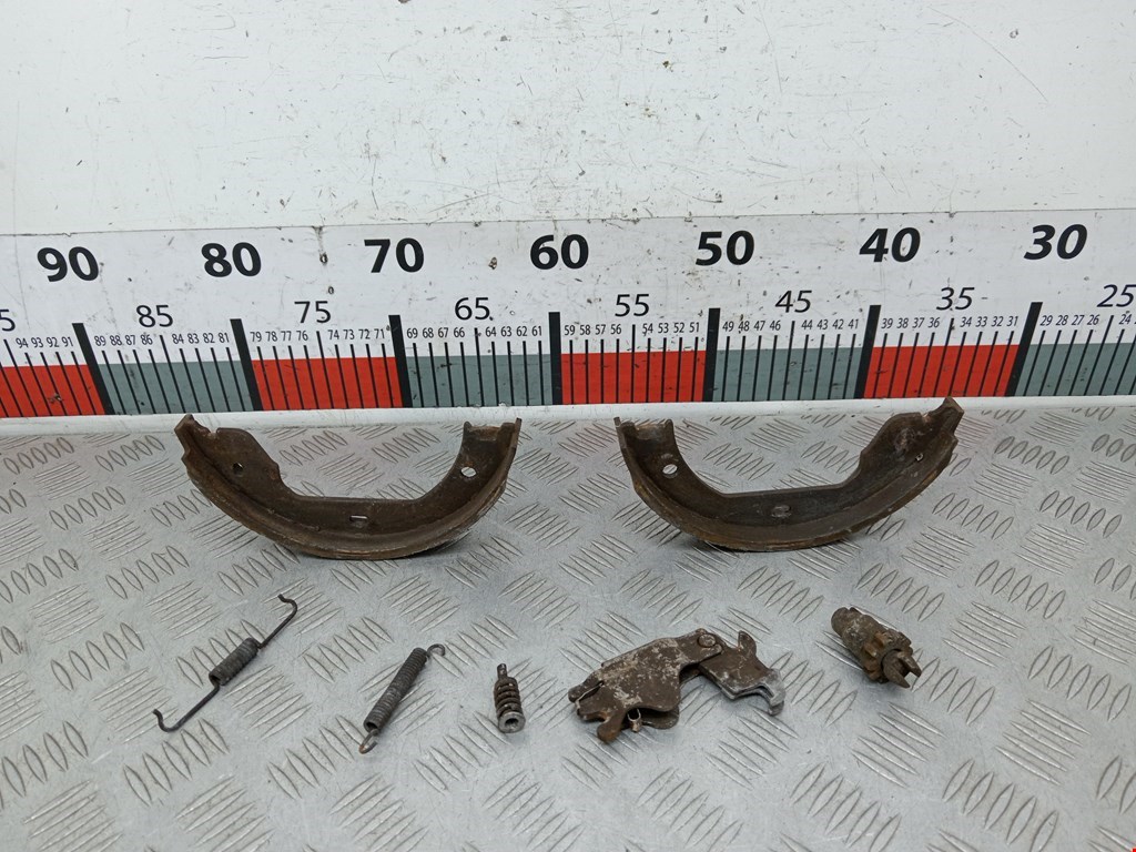 Механизм ручного тормоза BMW 5-Series (E60/E61) (2003-2010)