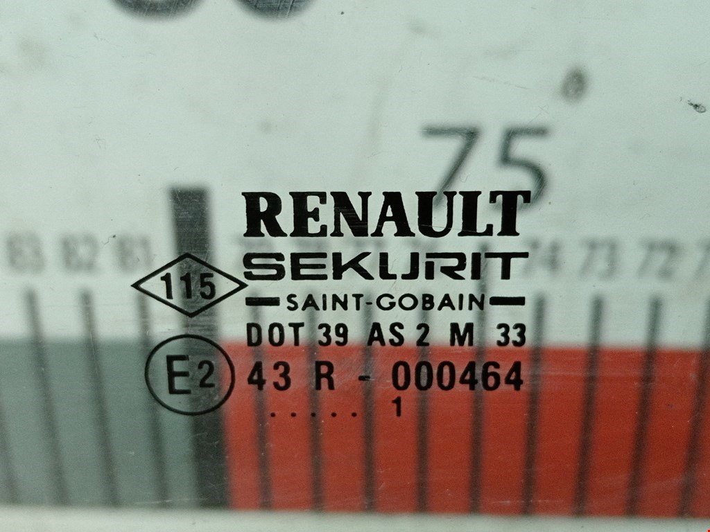 Стекло двери переднее правое RENAULT Kangoo 1997-2008