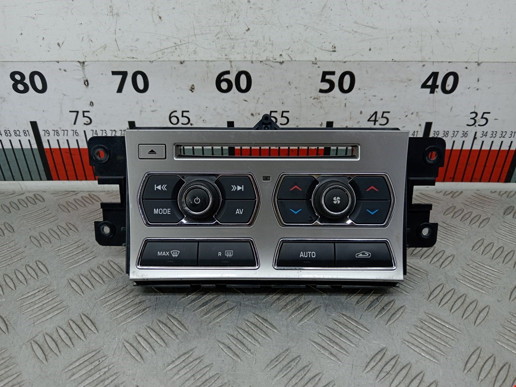 Блок управления климат-контроля Jaguar XF (X250) (2007-2015)