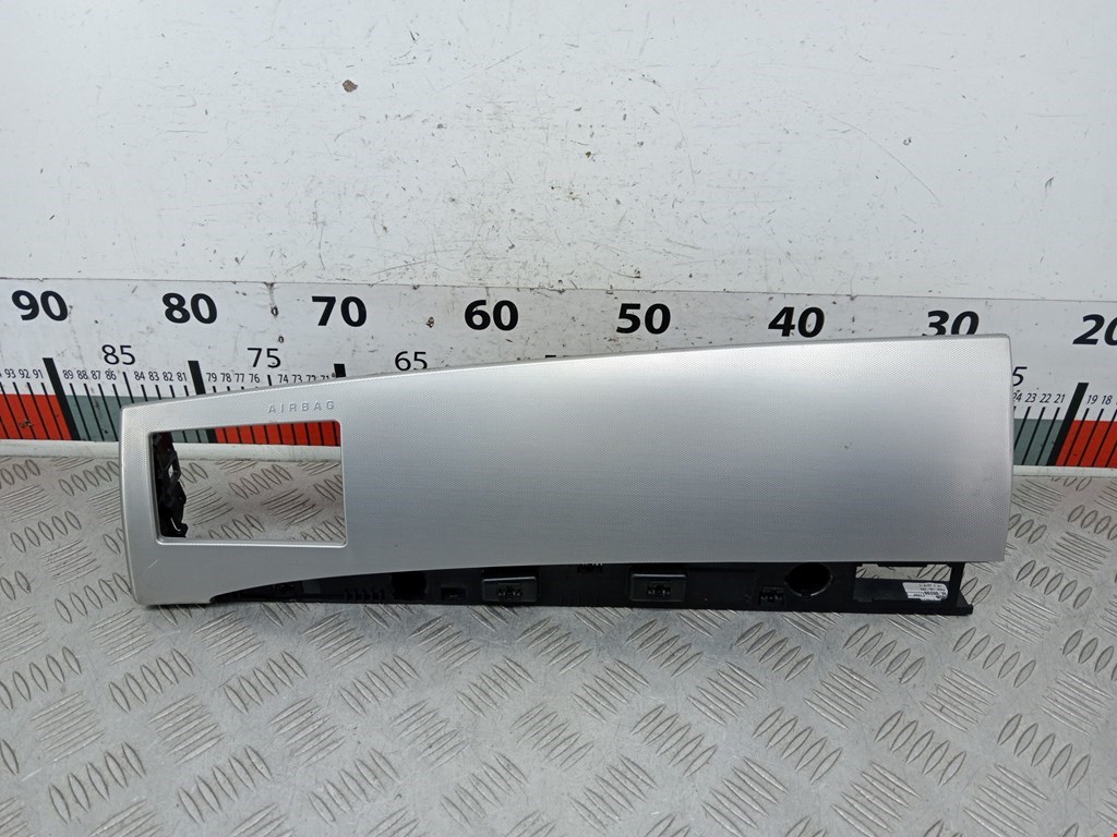 Накладка декоративная на торпедо Jaguar XF (X250) (2007-2015)