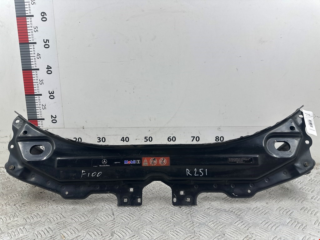 Рамка капота Mercedes GL-Class (X164) (2006-2012)