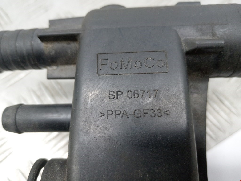 Тройник системы охлаждения JAGUAR XF X250 2007-2015